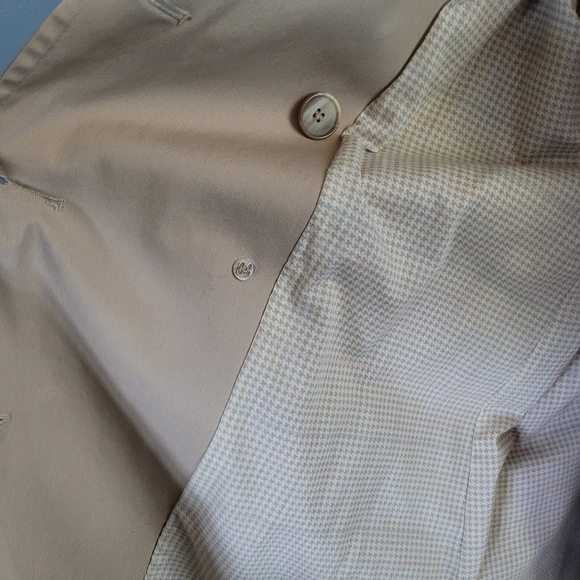 London Fog lined Trench / Rain Coat Made in USA Womens 6PET Excellent Like New - Picture 11 of 11